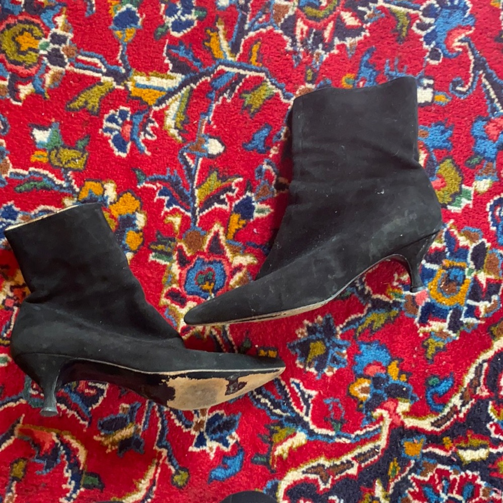 Made in France Suede kitten heel boots l